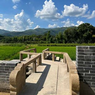 山西花岗岩仿古石材景区使用案例