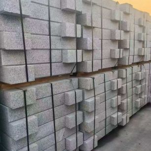 山西 芝麻白路沿石