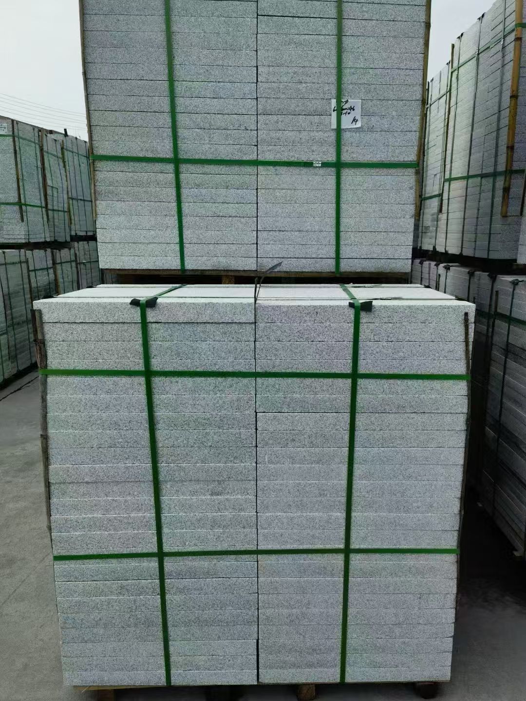 山西 火烧面地铺石，街道广场园林市政工程板，1.8~5.0厚均有现货