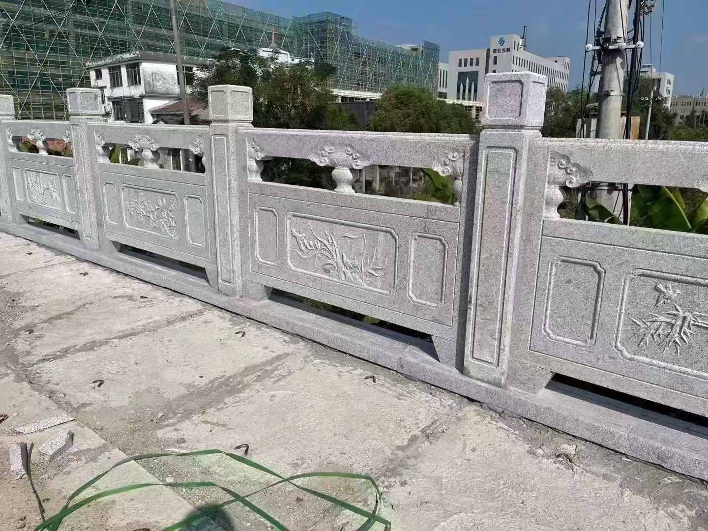 山西 芝麻白栏杆