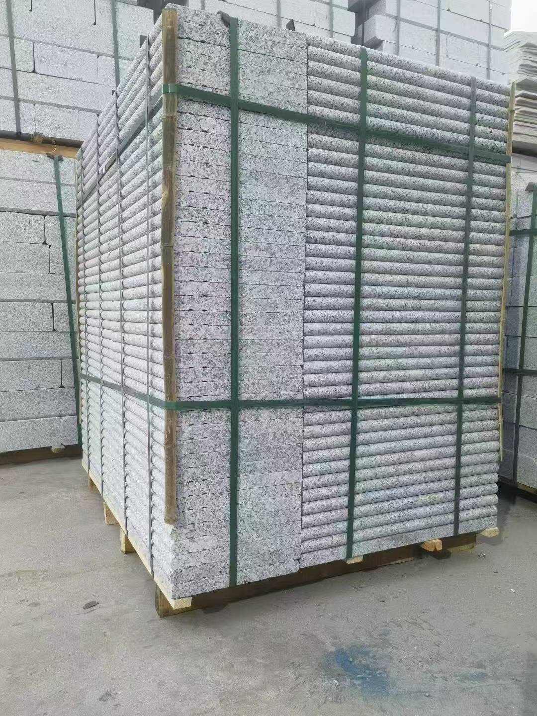 山西 芙蓉白3公分厚磨圆边、拉槽，楼梯踏步